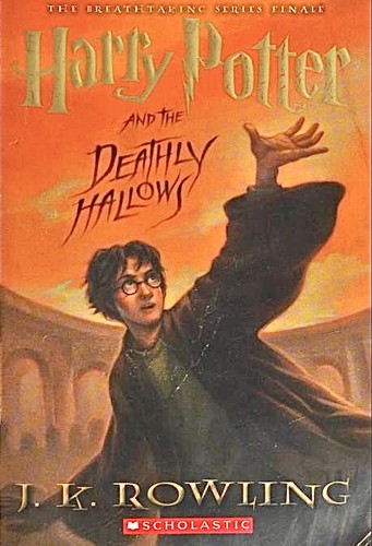 HARRY POTTER AND THE DEATHLY HOLLOWS.